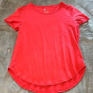 All in Motion Red Relaxed Short Sleeve Tee